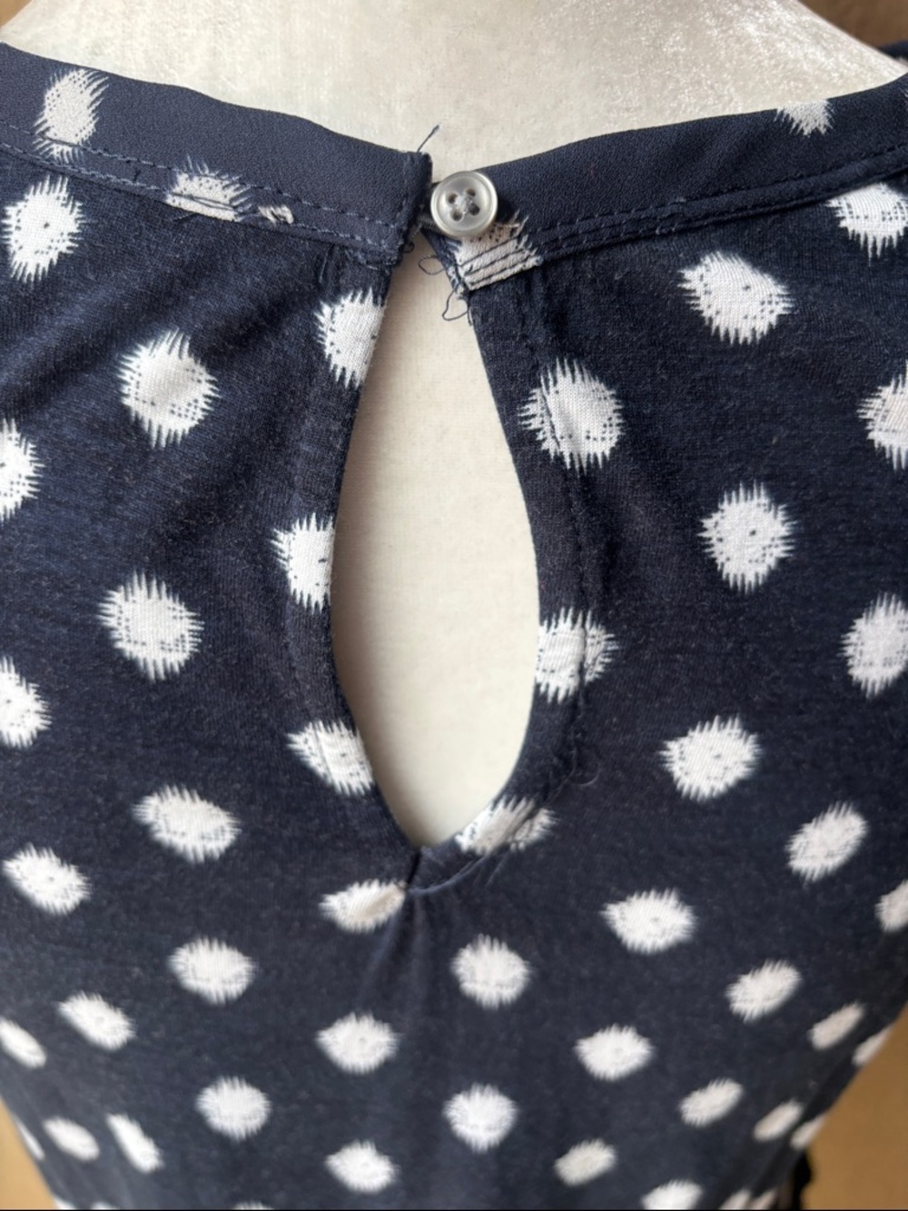 LOFT Navy Blue and White Polka Dot Tank Top - Picture 6 of 6